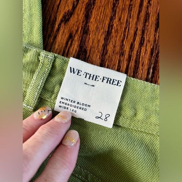 FREE PEOPLE We The Free - Summer Bloom Embroidered Jeans size 28 - Picture 4 of 6